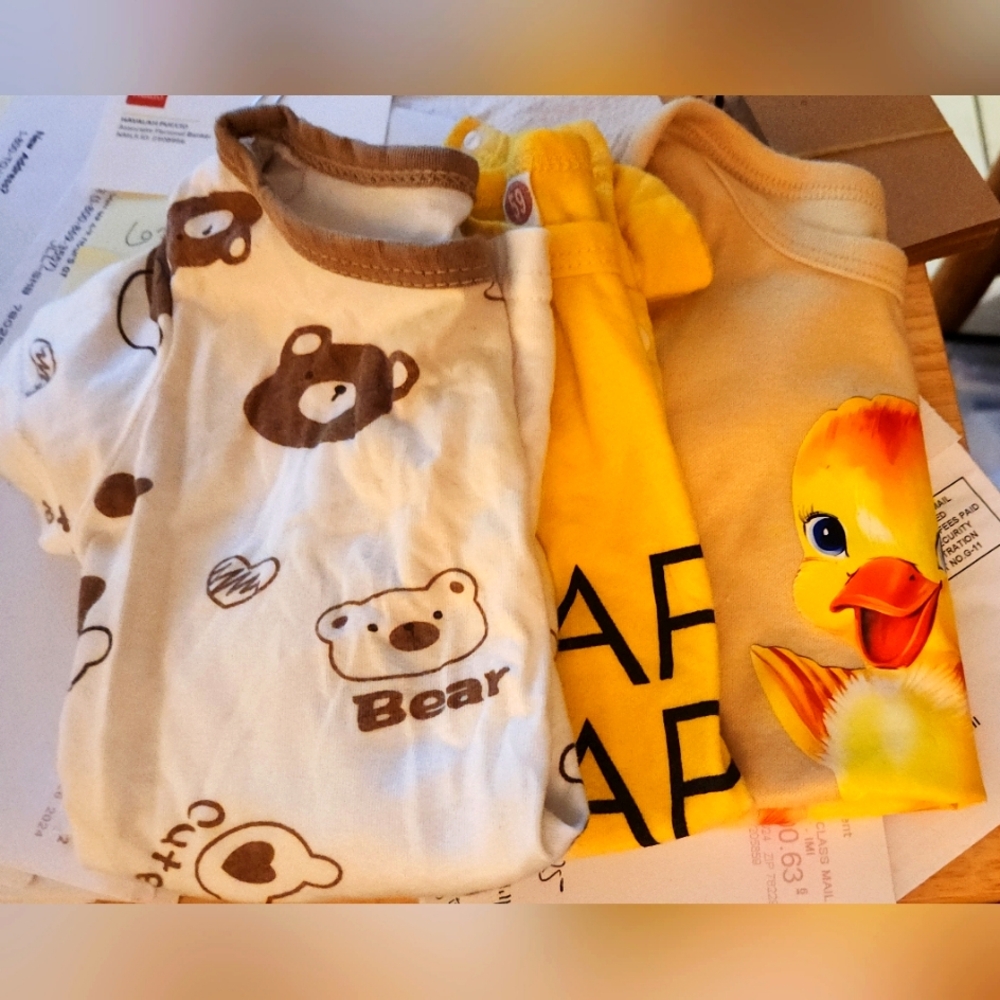 3 Onezies very small 0-3 NWOT